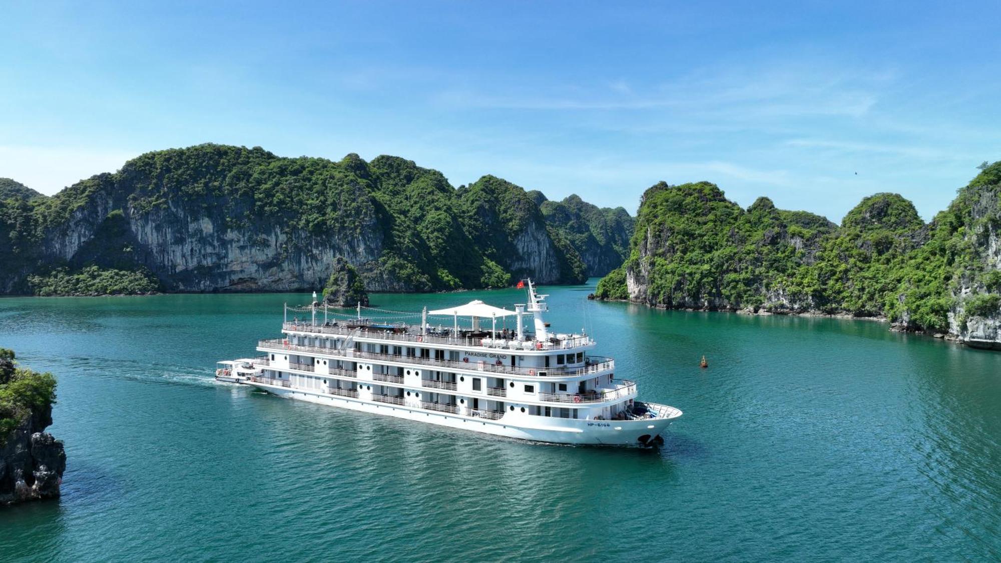 Paradise Grand Cruise - Lan Ha Bay Ha Long Exterior photo